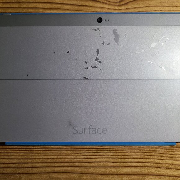 Microsoft Surface Tablet with keyboard (AS IS) - Picture 3 of 7